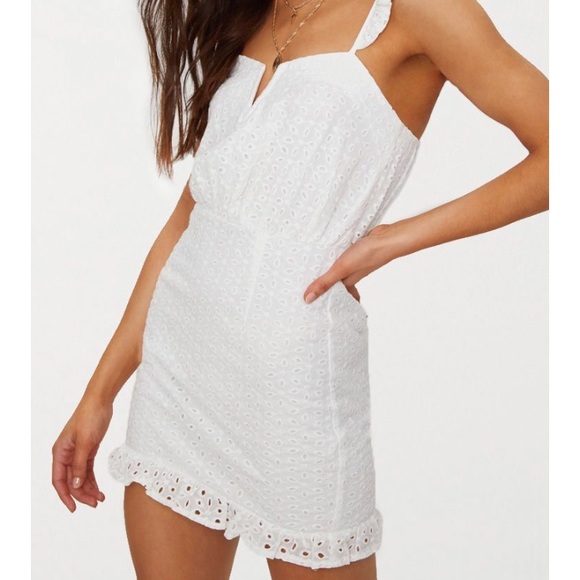 white frill hem lace bodycon dress